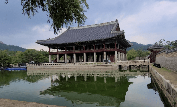 경복궁 창건과 수난의 역사 A to Z : 관광통역안내사 제이든의 역사 이야기
